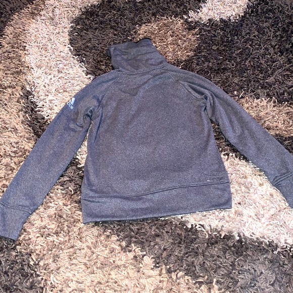 Adidas Climawarm top size S good cond - Picture 2 of 3